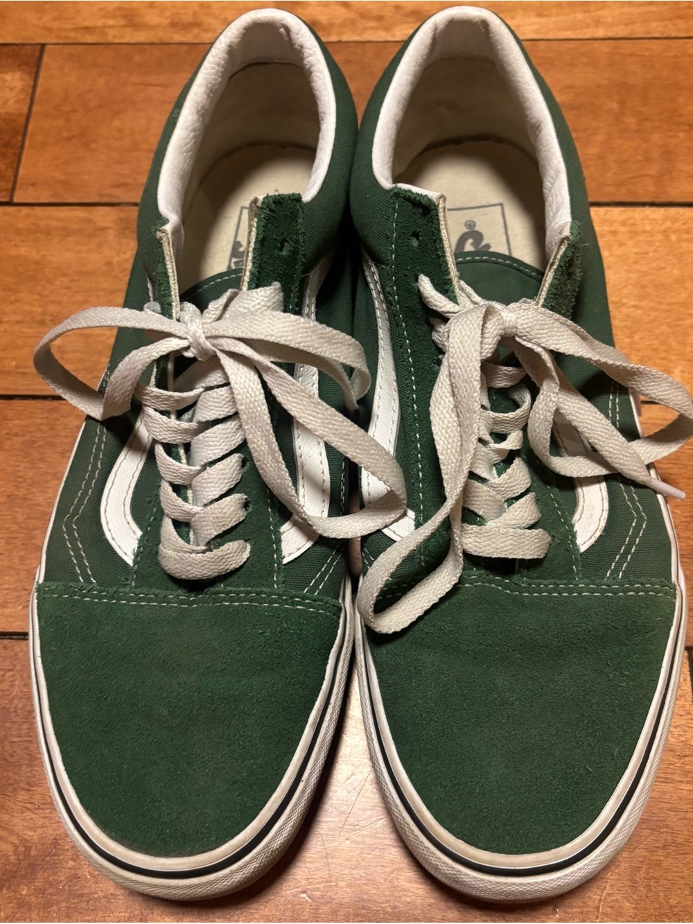 Vans Old Skool Green & White – Women’s 9.5